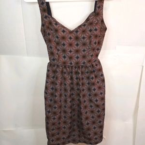 Runway Story Tie Back light weight Dress size SM